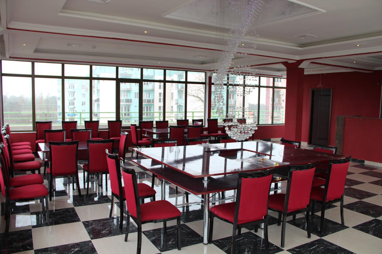 Hotel Park Green Pʼotʼi 外观 照片