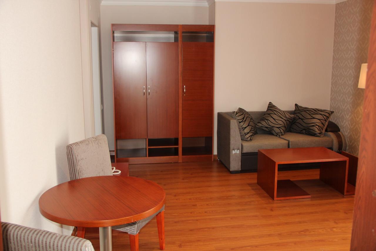 Hotel Park Green Pʼotʼi 外观 照片
